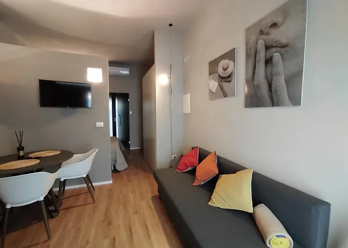 Apartamento Ridi 466- In Centro A 5 Minuti Dal Mare